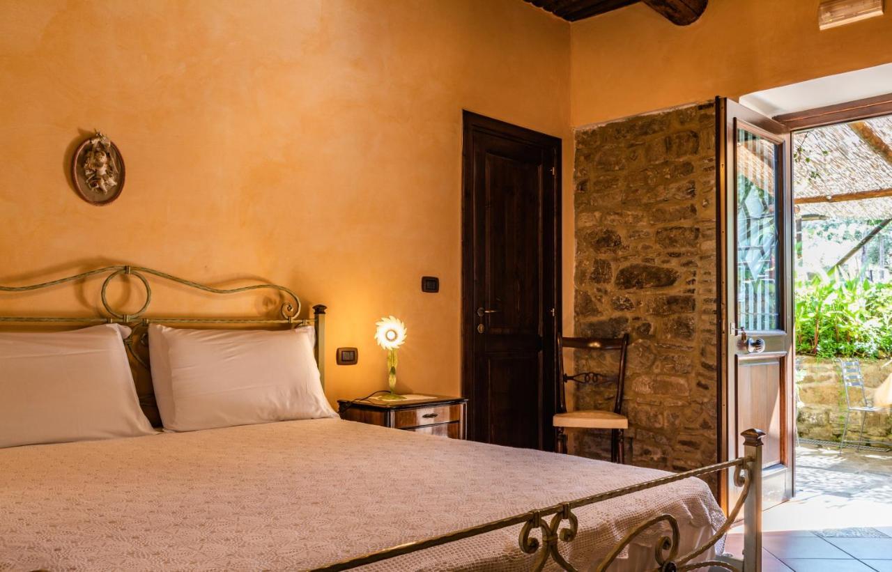 Casale San Martino Bed & Breakfast Laureana Cilento Dış mekan fotoğraf